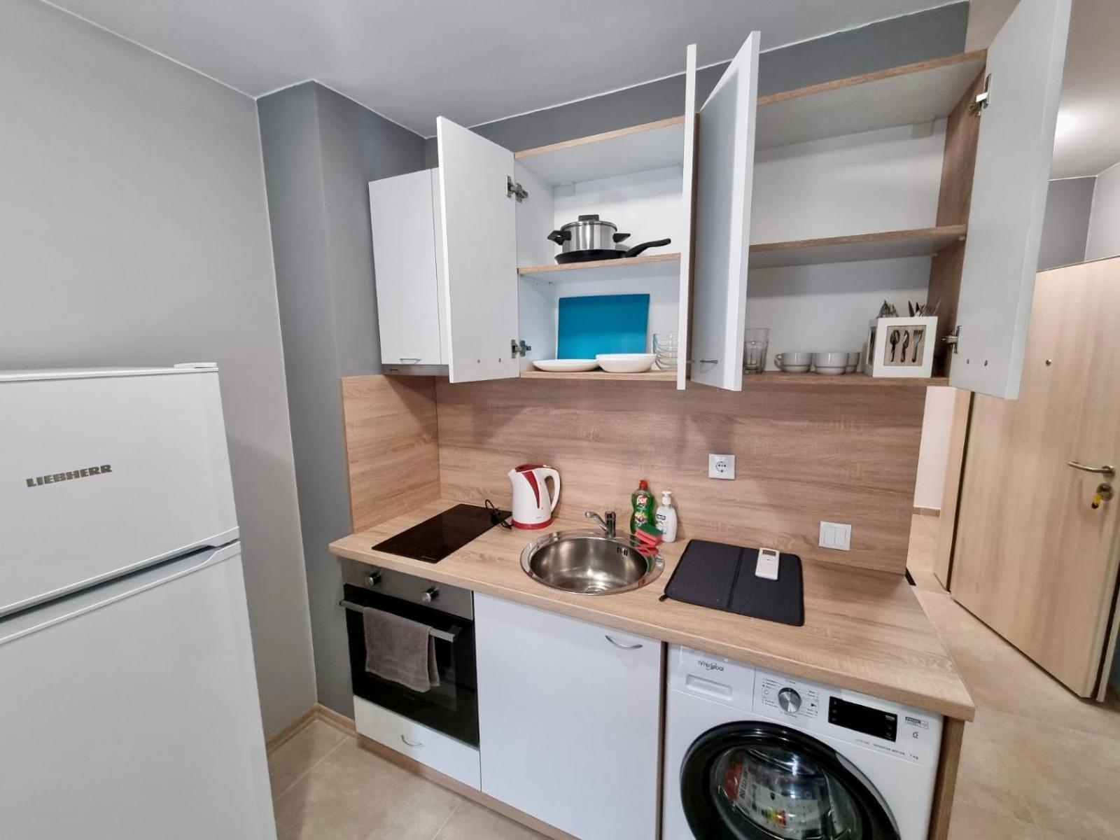 Best Family Apartments & Parking Sofia Bagian luar foto